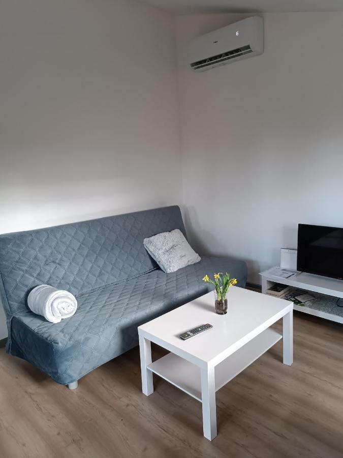 Rykowisko - Domki Caloroczne Nad Jeziorem I Rzeka Szczecinek Exterior foto